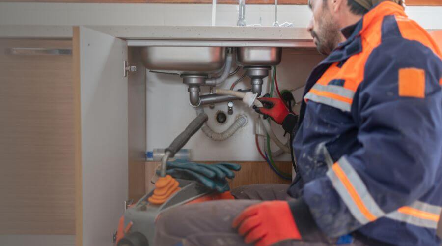 Local tankless water heater installation in Maryland